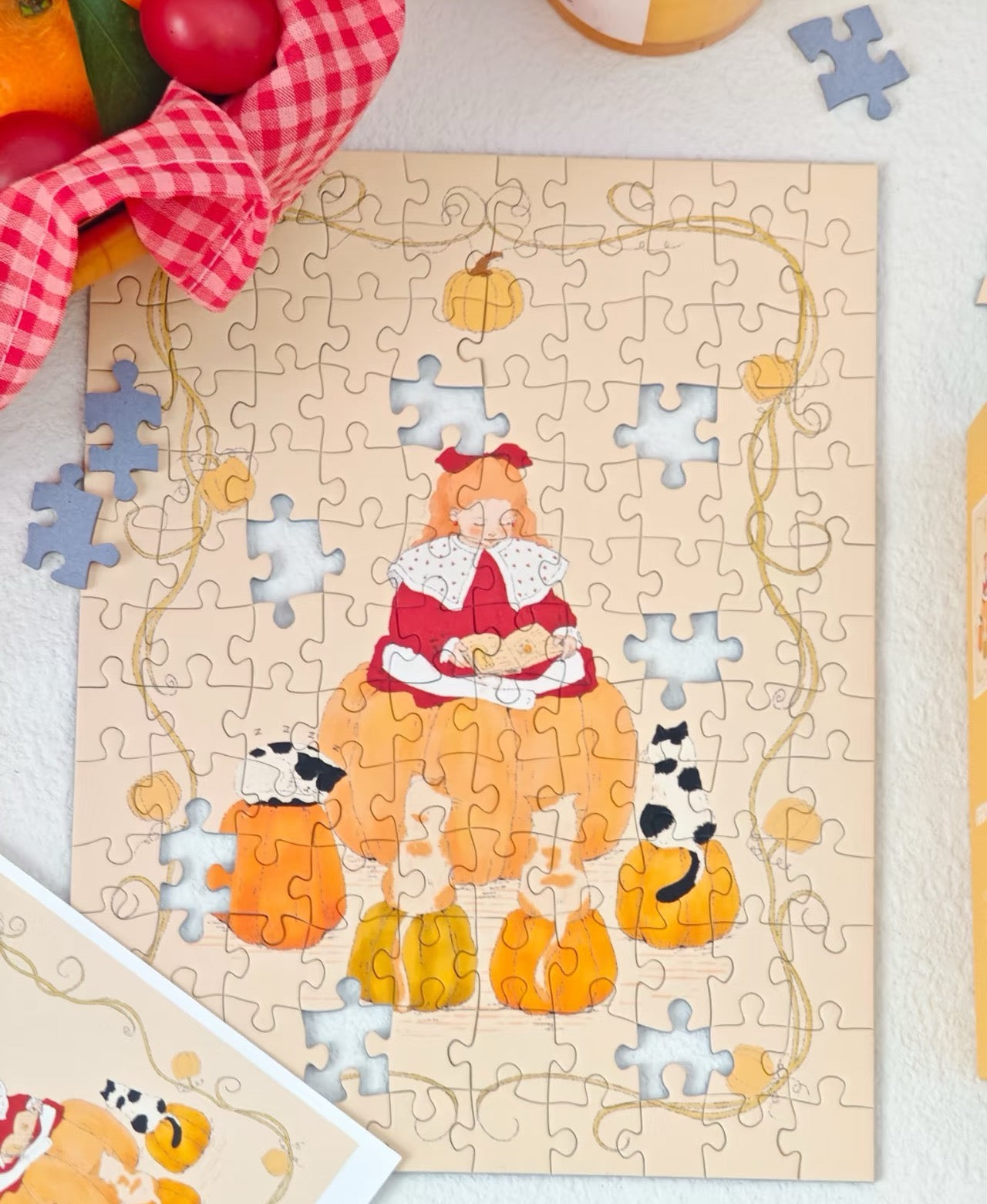 Pumpkin Girl - Under 500 Pieces
