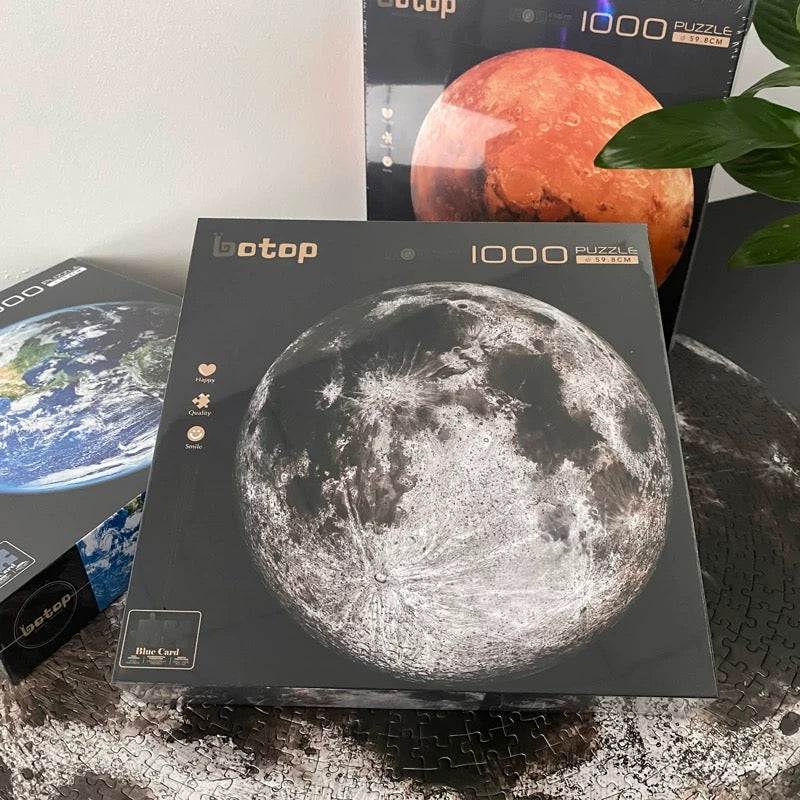The Moon - 1000 Pieces