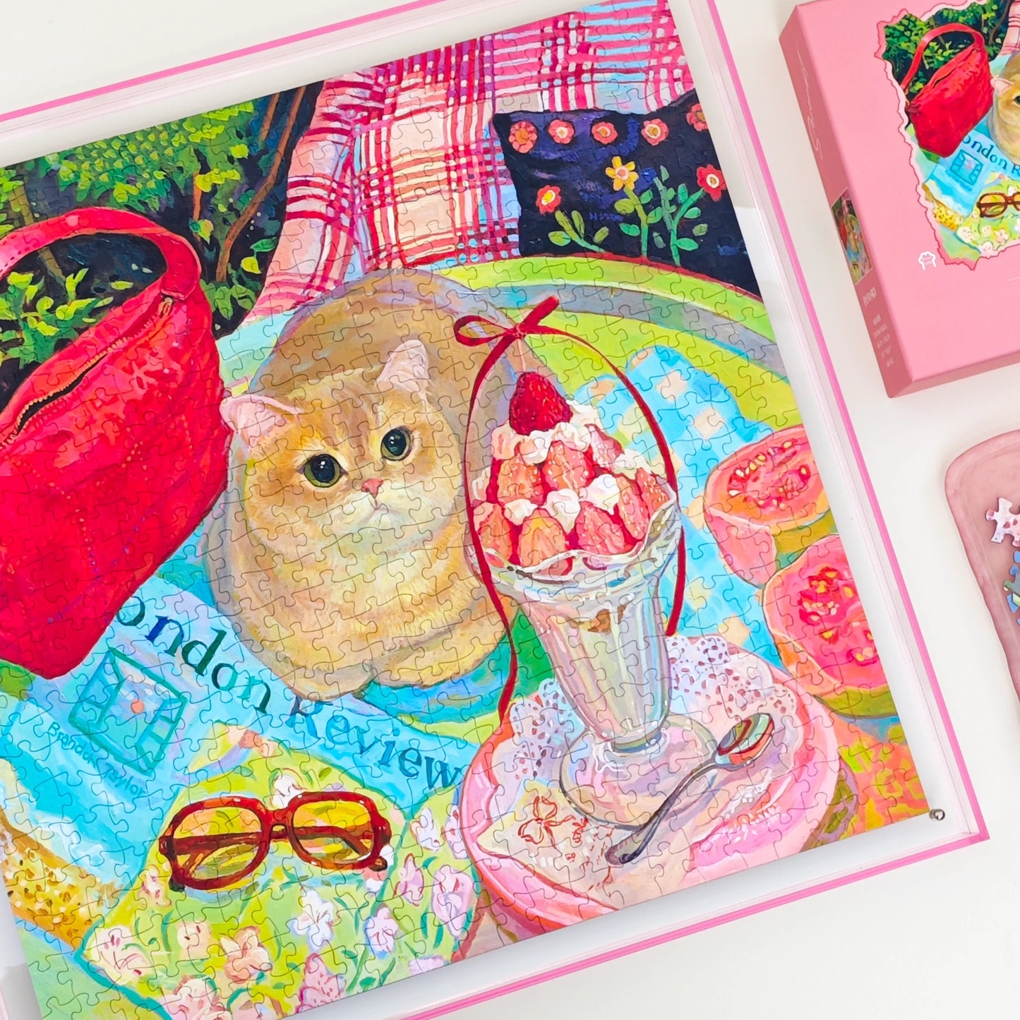 Toast Cat - 528 Pieces